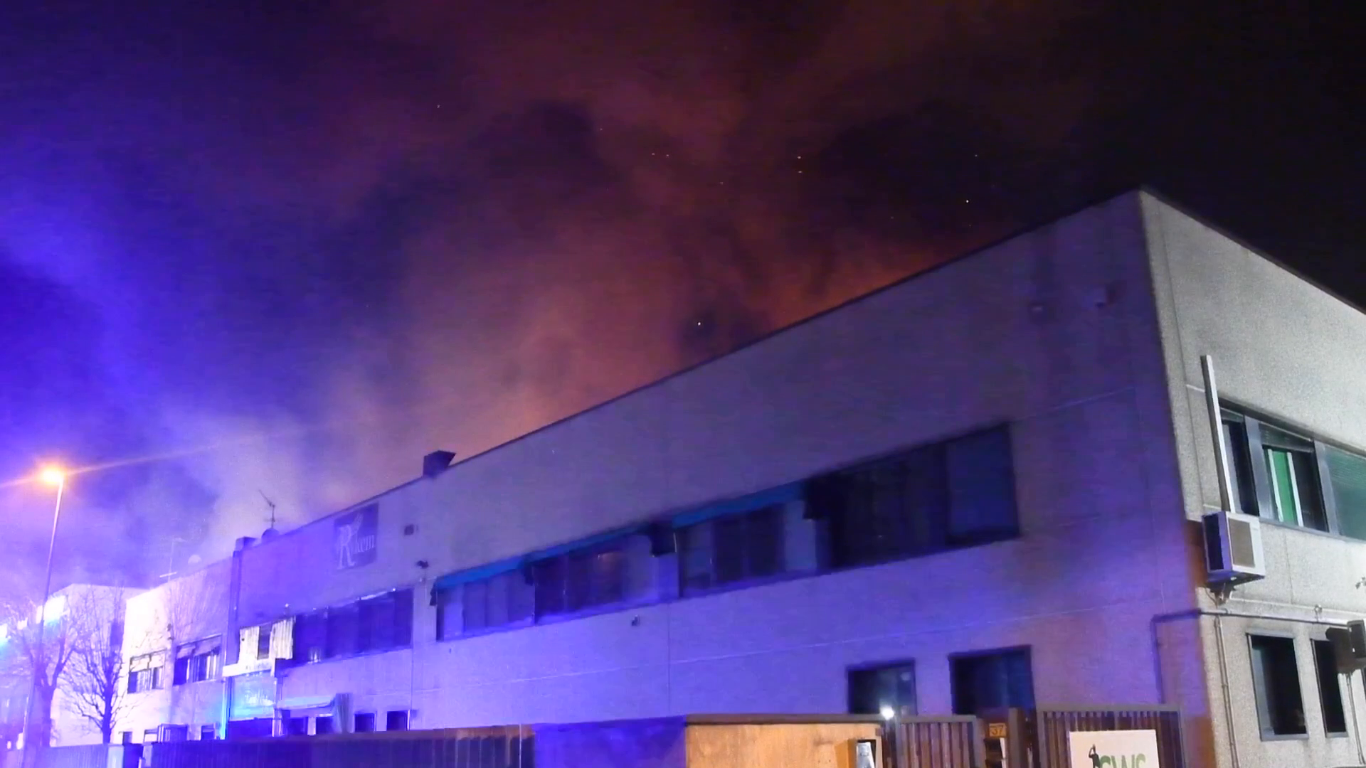 Incendio a San Donato Milanese muore vigile del fuoco Local Team